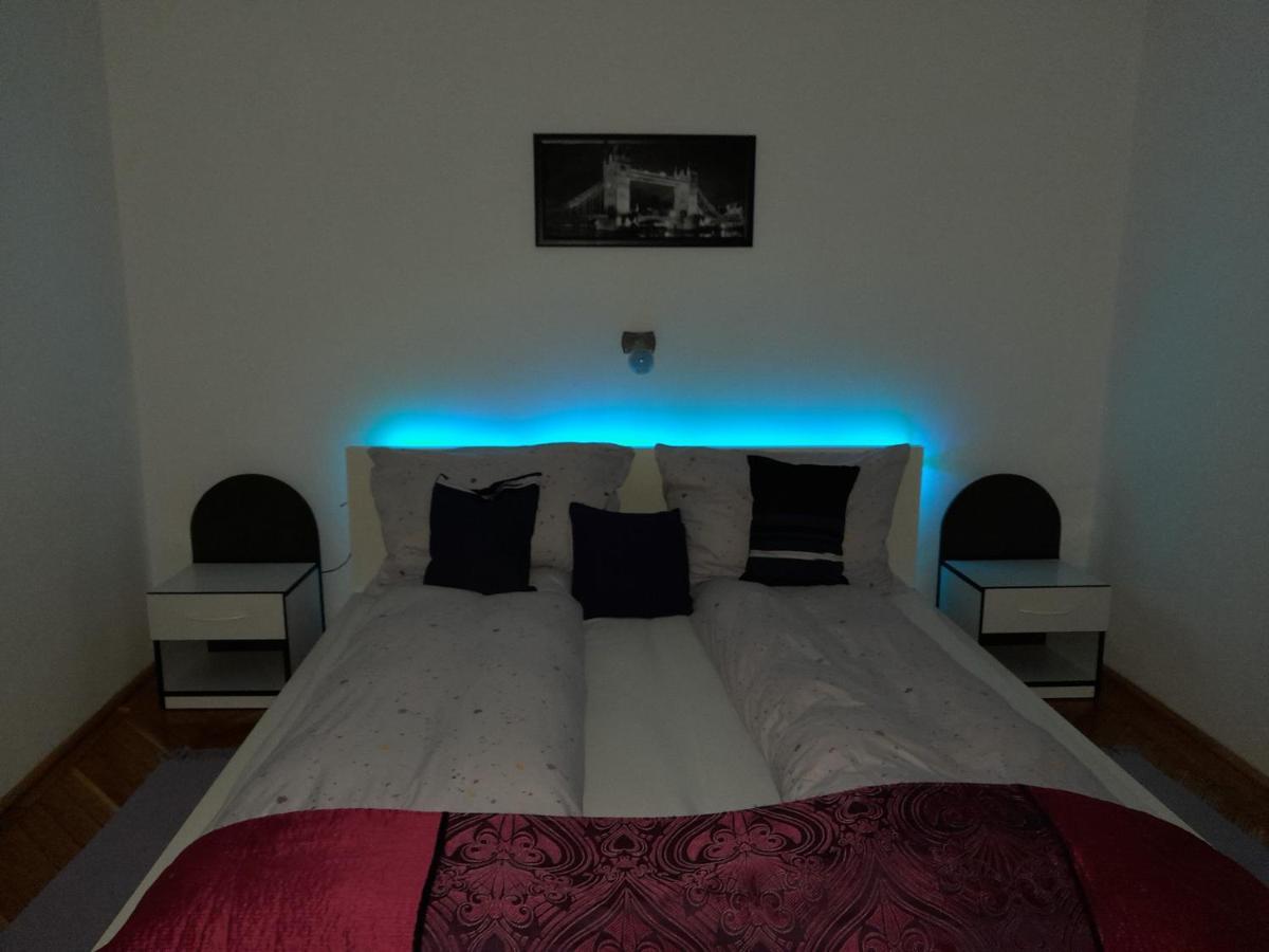 Apartament Pecs Park Zewnętrze zdjęcie