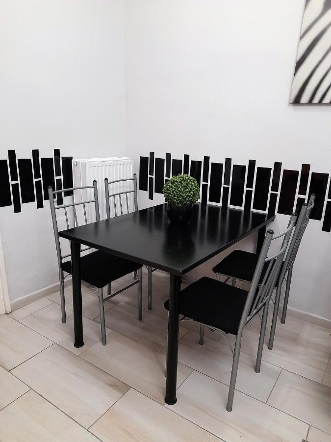 Apartament Pecs Park Zewnętrze zdjęcie